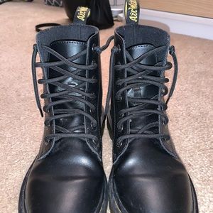 SIZE 8 DR MARTENS